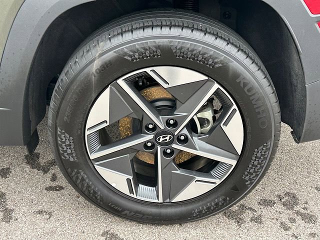 Used 2025 Hyundai Tucson SEL AWD/4WD image 32