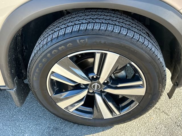 Used 2023 Nissan Rogue Platinum image 7