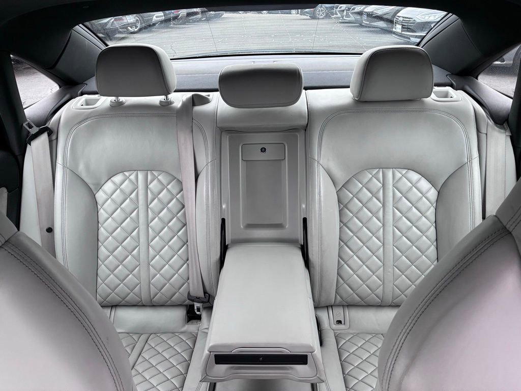 Used 2018 Audi S6 Prestige w/ Prestige Package image 19