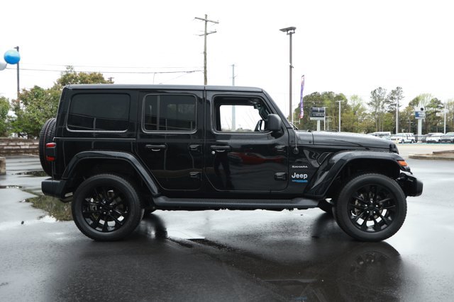 Used 2021 Jeep Wrangler Unlimited Sahara w/ Cold Weather Group image 4