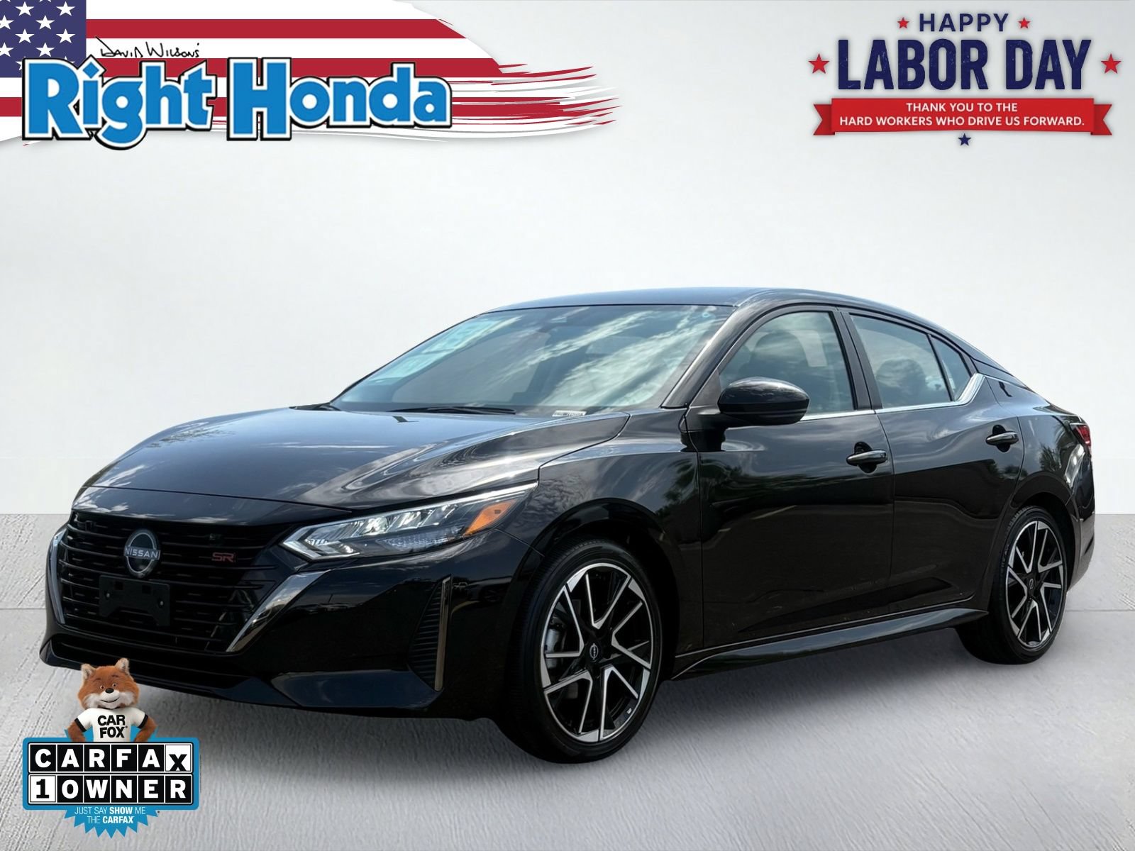 Used 2025 Nissan Sentra SR FWD image 1