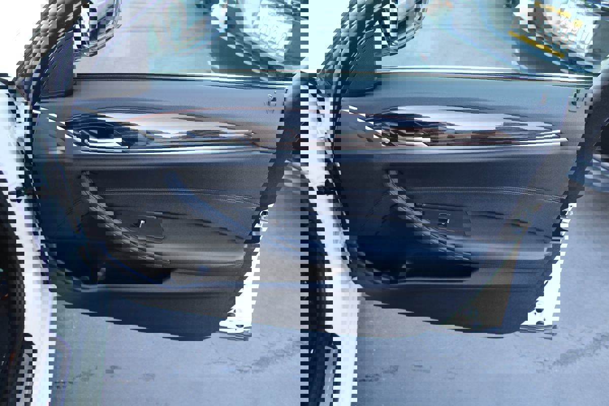 Used 2019 BMW 530i xDrive image 21