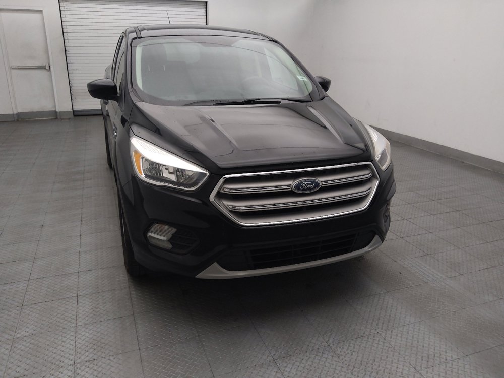 Used 2019 Ford Escape SE FWD image 14
