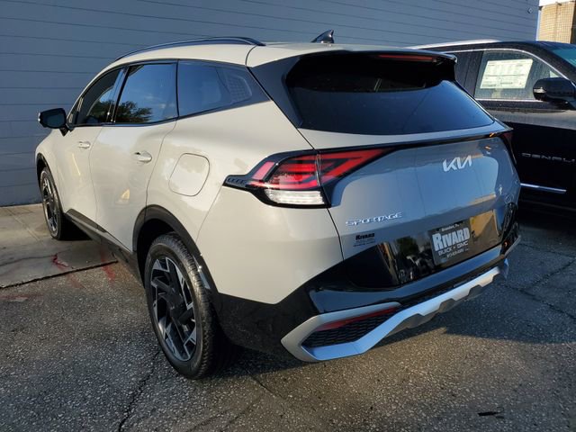 Used 2025 Kia Sportage SX image 3