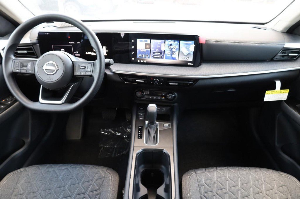 New 2026 Nissan Kicks SV w/ SV Premium Package image 24