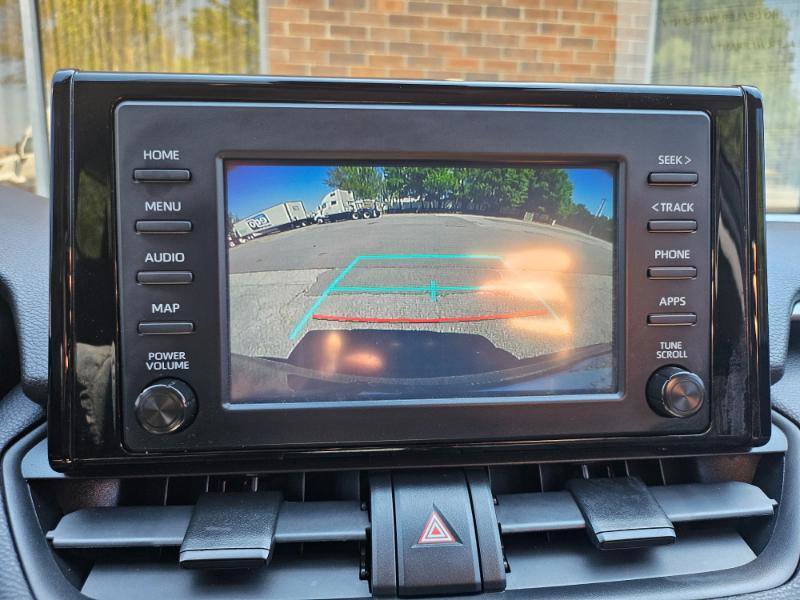 Used 2019 Toyota RAV4 LE image 43