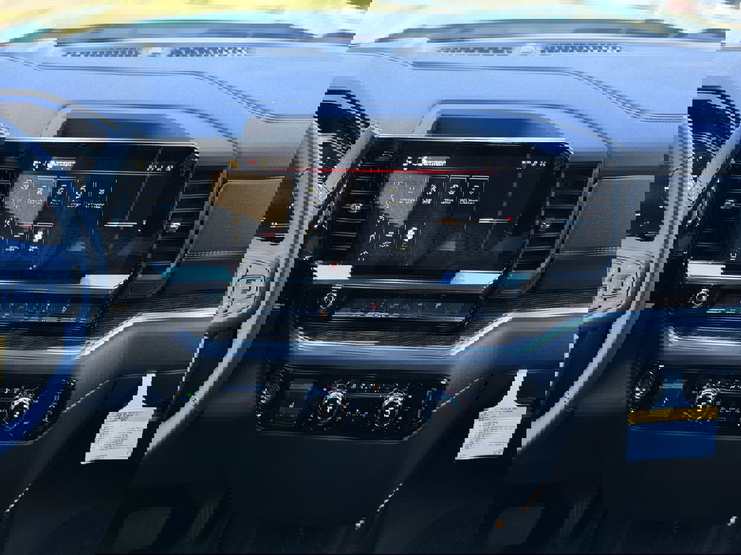 New 2026 GMC Sierra 1500 SLE w/ Max Trailering Package image 15