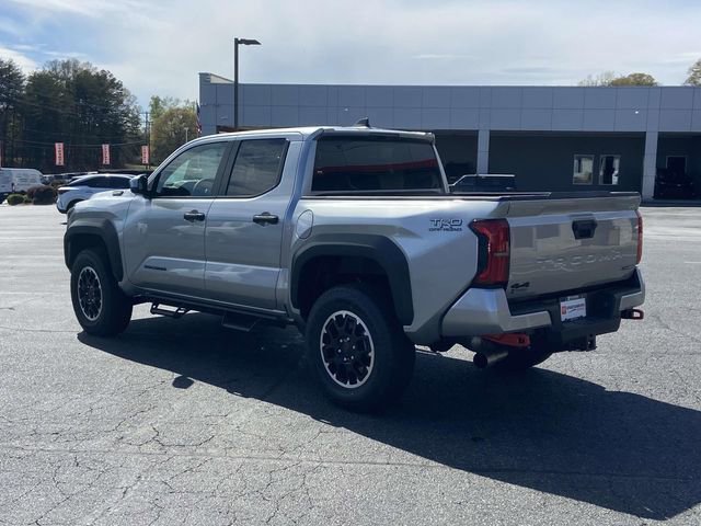 Used 2025 Toyota Tacoma TRD Off-Road image 5