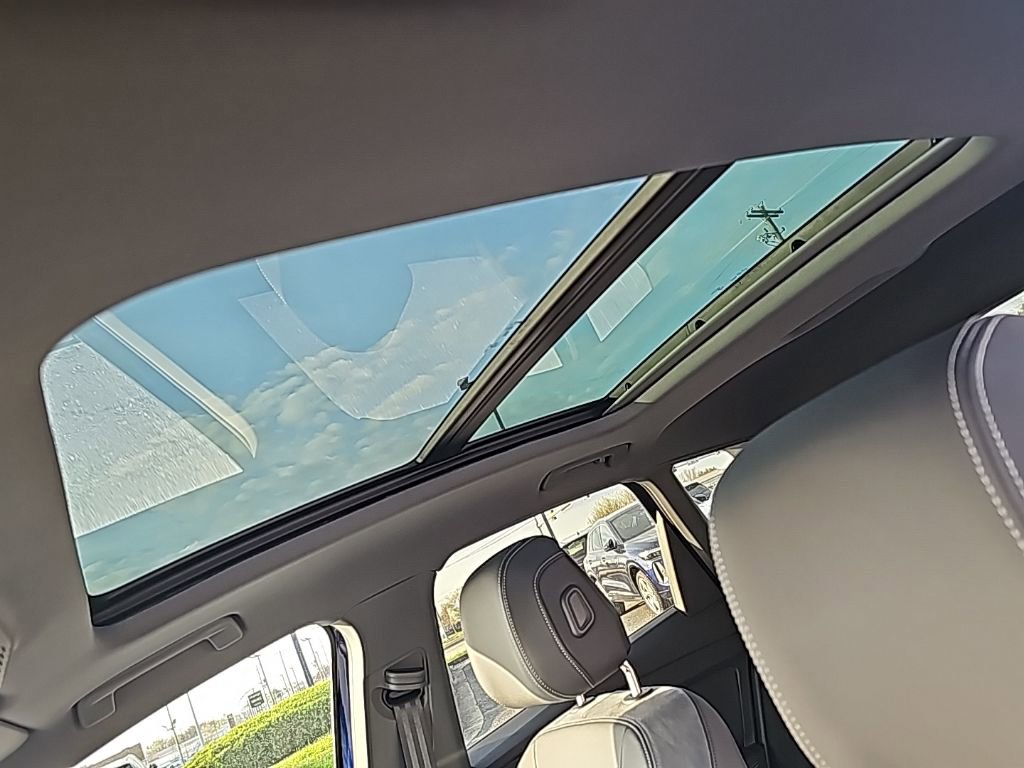 Certified 2025 Audi Q4 e-tron Premium Plus w/ Premium Plus image 10