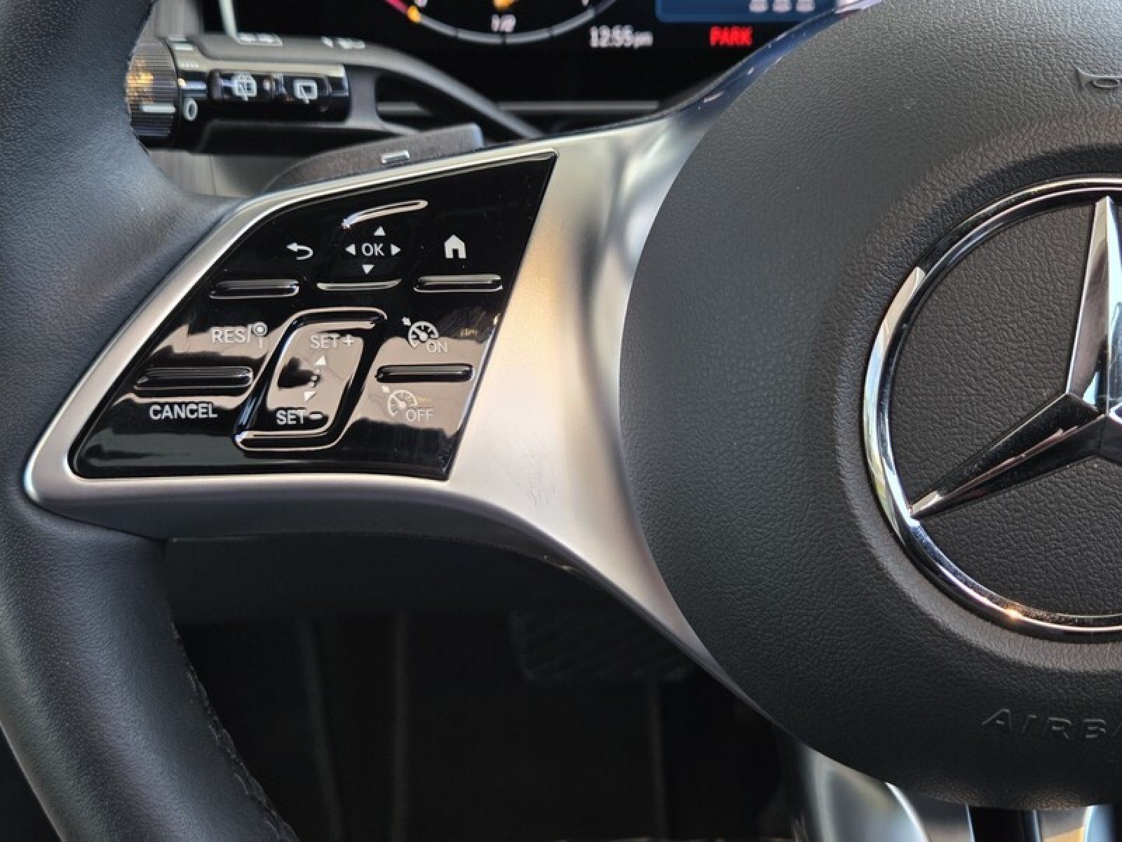 Certified 2026 Mercedes-Benz GLC 300 4MATIC image 26