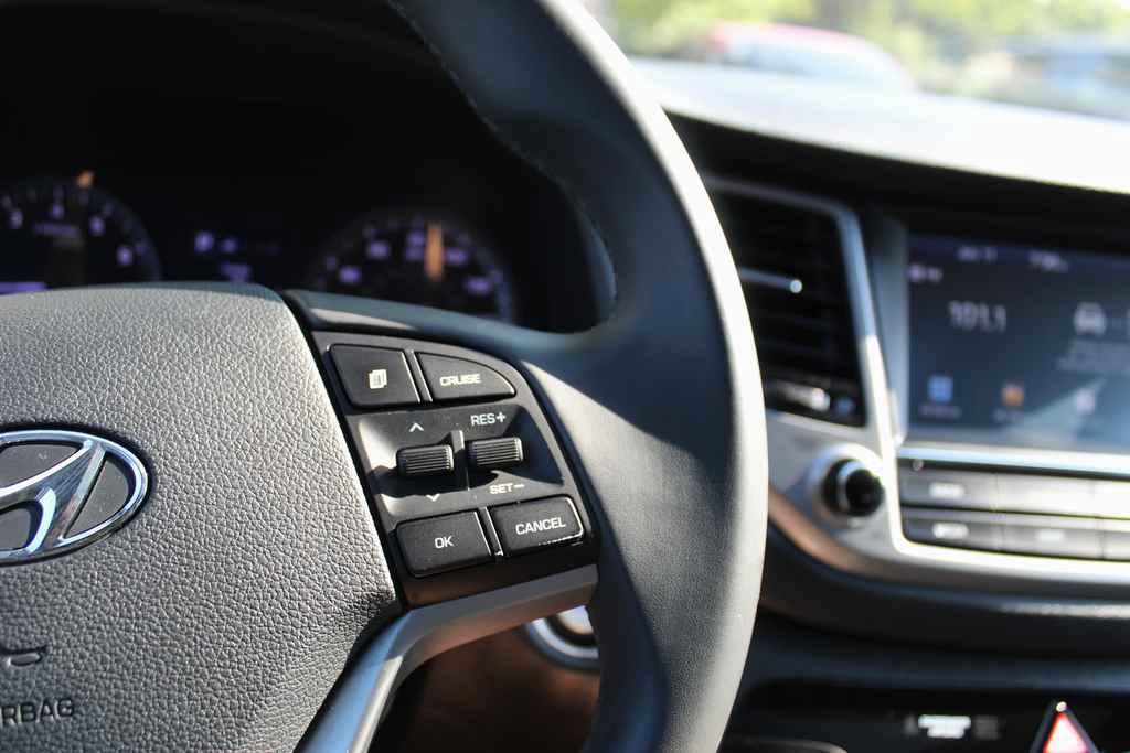Used 2018 Hyundai Tucson Value AWD/4WD image 17