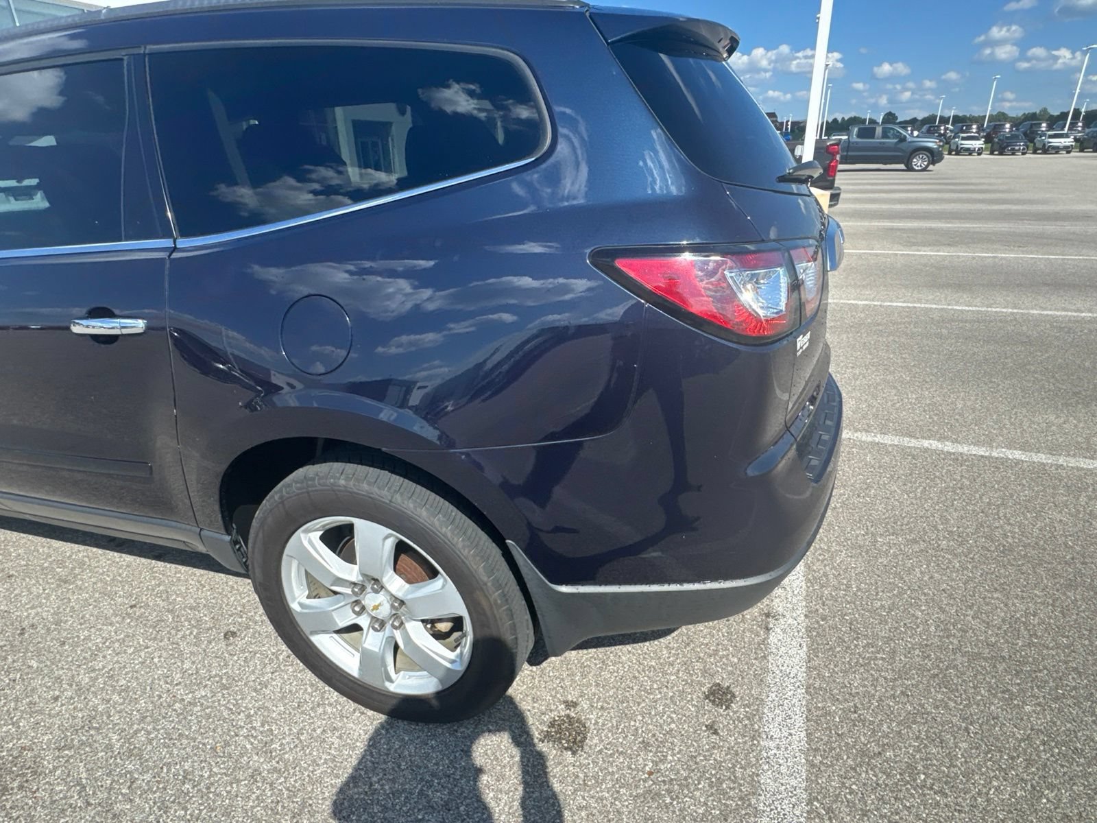 Used 2016 Chevrolet Traverse LT w/ Style and Technology Package FWD image 6