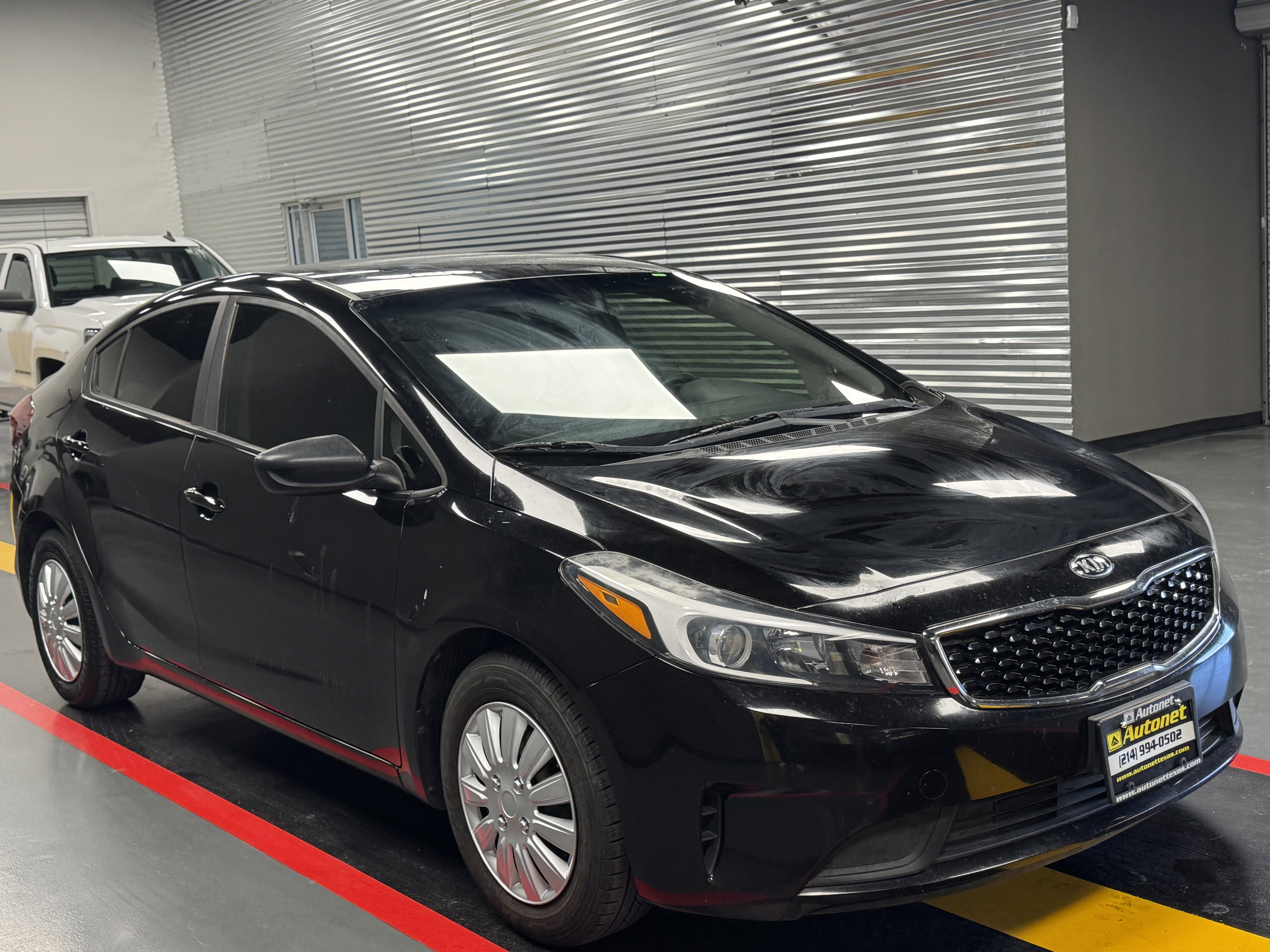 Used 2018 Kia Forte LX image 7