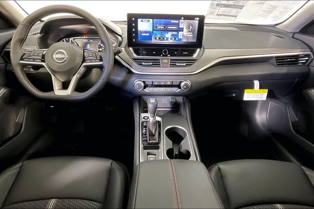 New 2026 Nissan Altima 2.5 SR AWD/4WD image 2