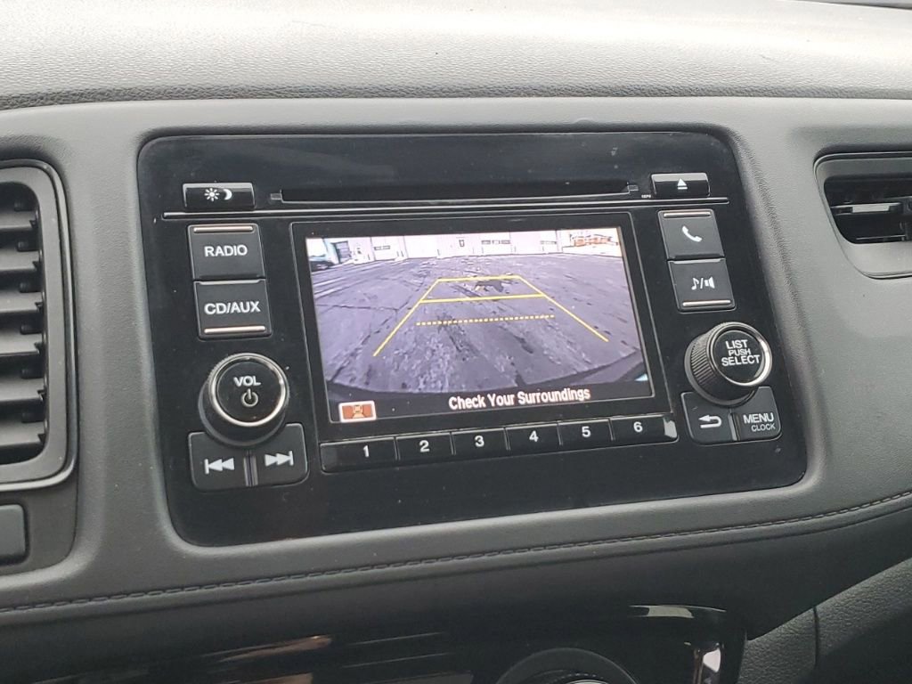 Used 2018 Honda HR-V LX image 19