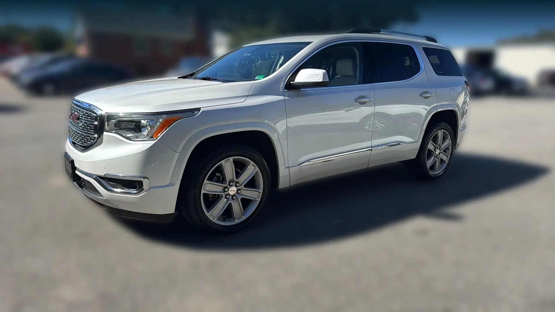 Used 2017 GMC Acadia Denali w/ Technology Package video 1