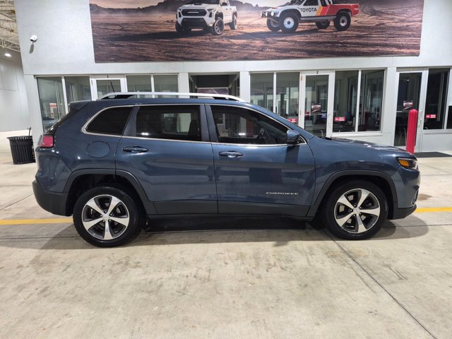 Used 2019 Jeep Cherokee Limited FWD image 4