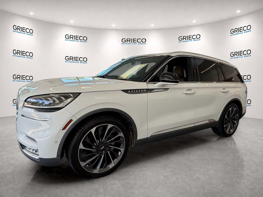 Used 2021 Lincoln Aviator Reserve w/ Equipment Group 201A RWD image 3