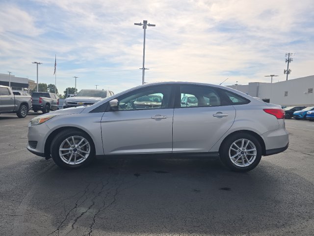Used 2016 Ford Focus SE FWD image 9
