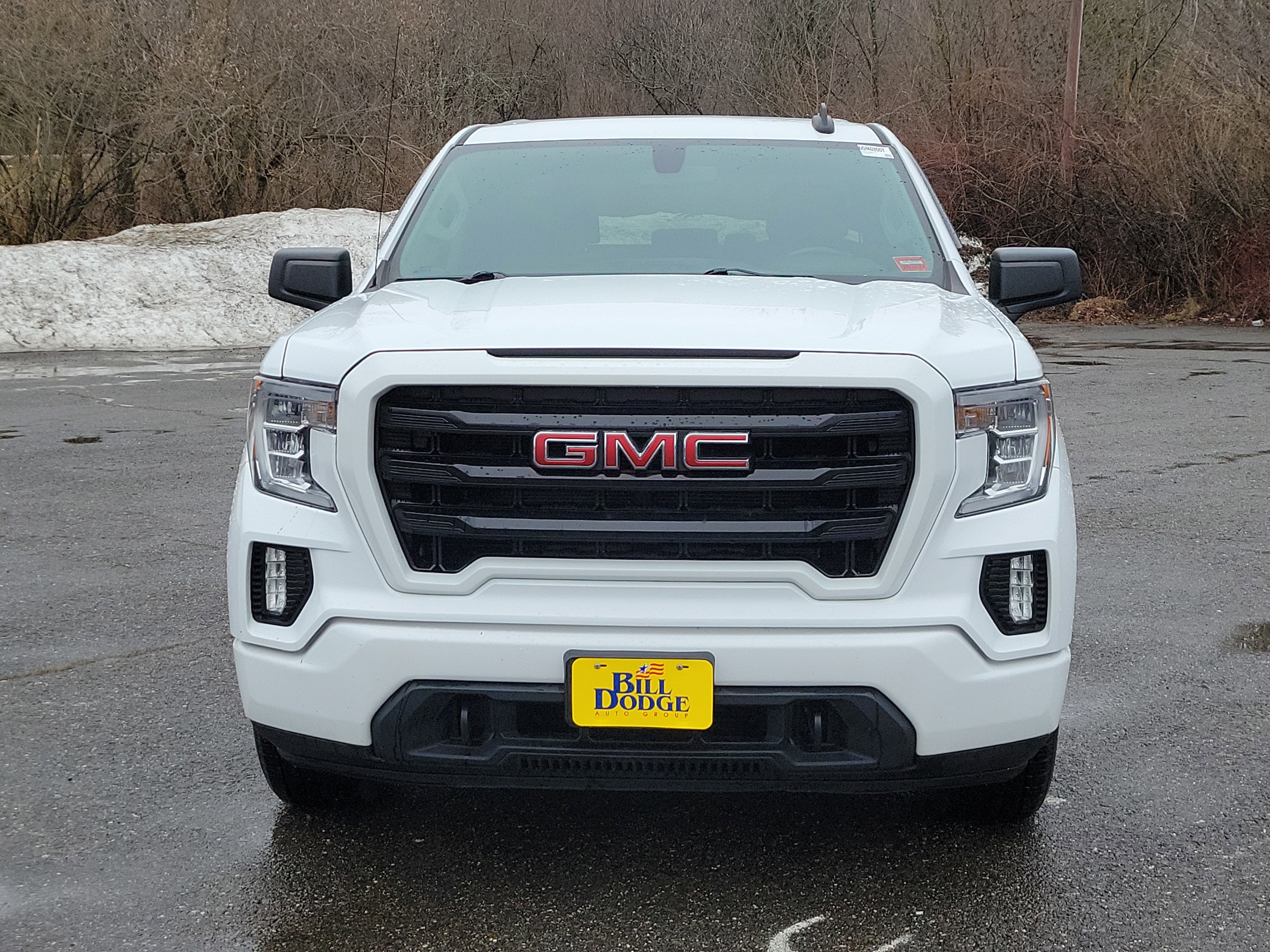 Used 2022 GMC Sierra 1500 Elevation image 2