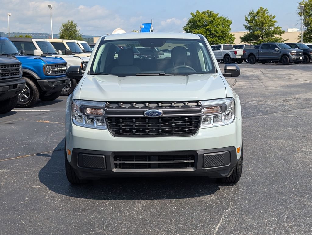 Used 2023 Ford Maverick XLT FWD image 7
