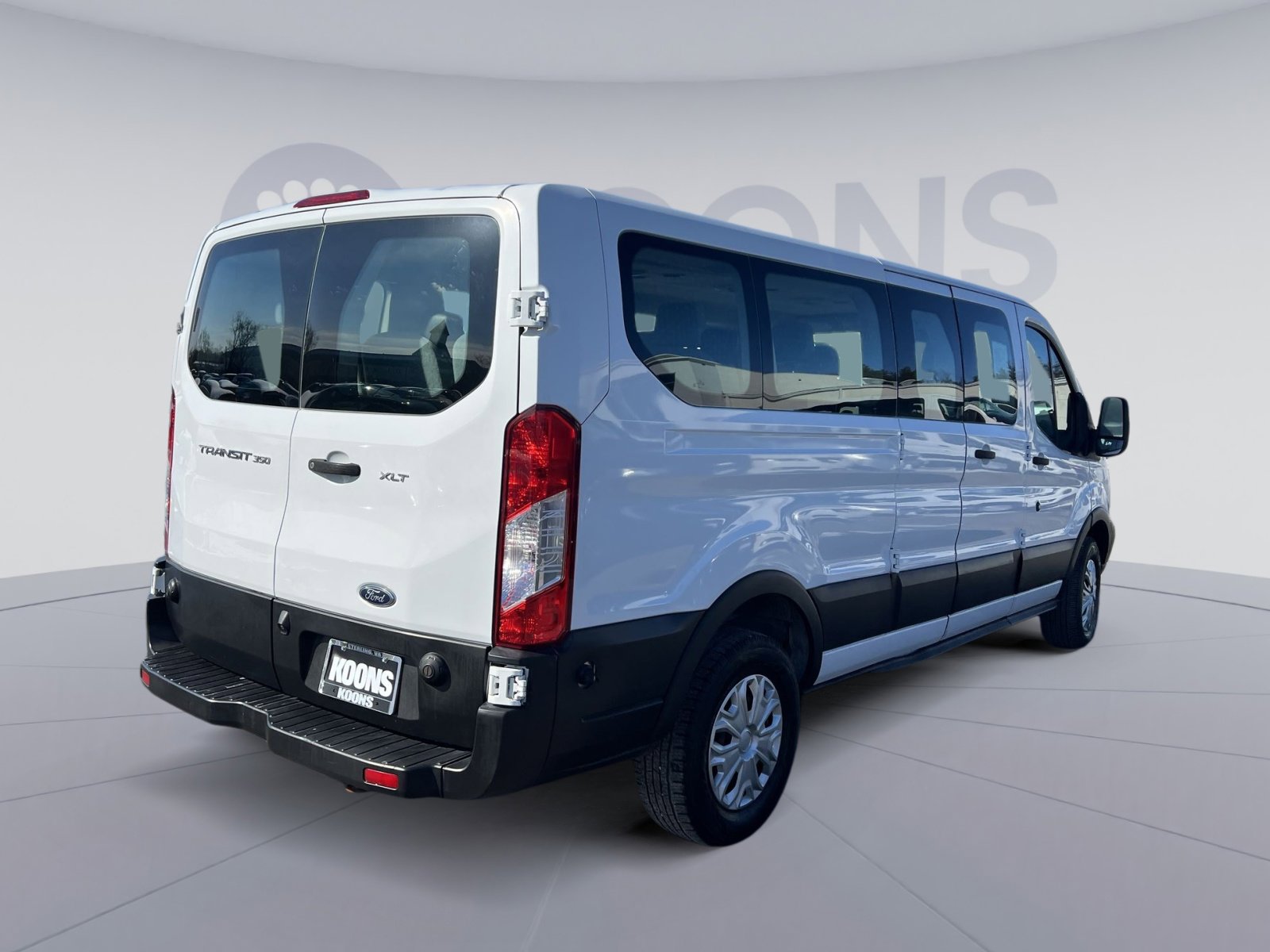 Used 2019 Ford Transit 350 XLT image 7