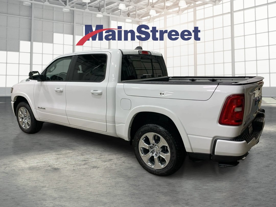 New 2026 RAM 1500 Big Horn AWD/4WD image 3