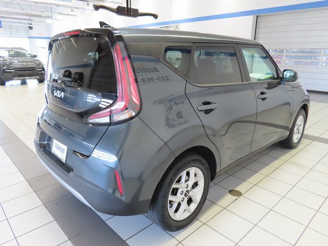 Used 2024 Kia Soul LX w/ Option Group 015 image 13