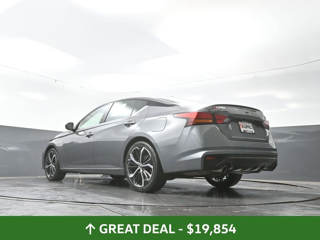 Used 2024 Nissan Altima 2.5 SR image 54