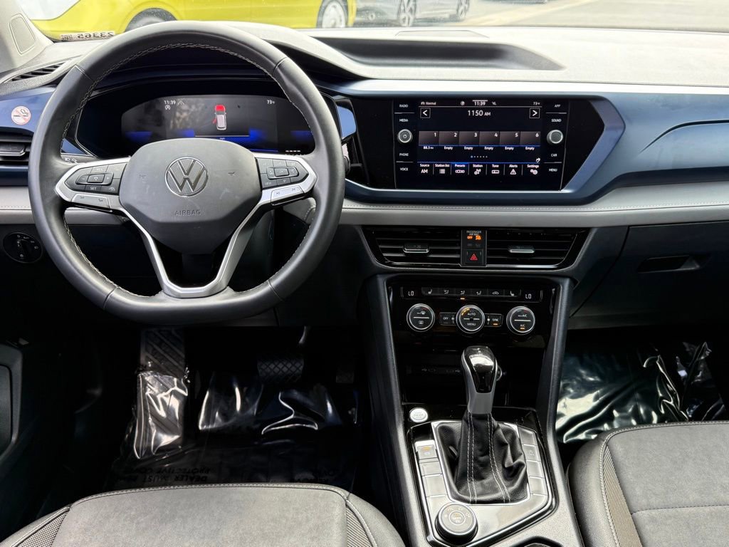 Used 2024 Volkswagen Taos SE image 26