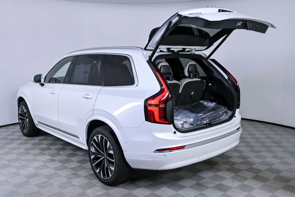 New 2026 Volvo XC90 B5 Ultra w/ Protection Package image 33