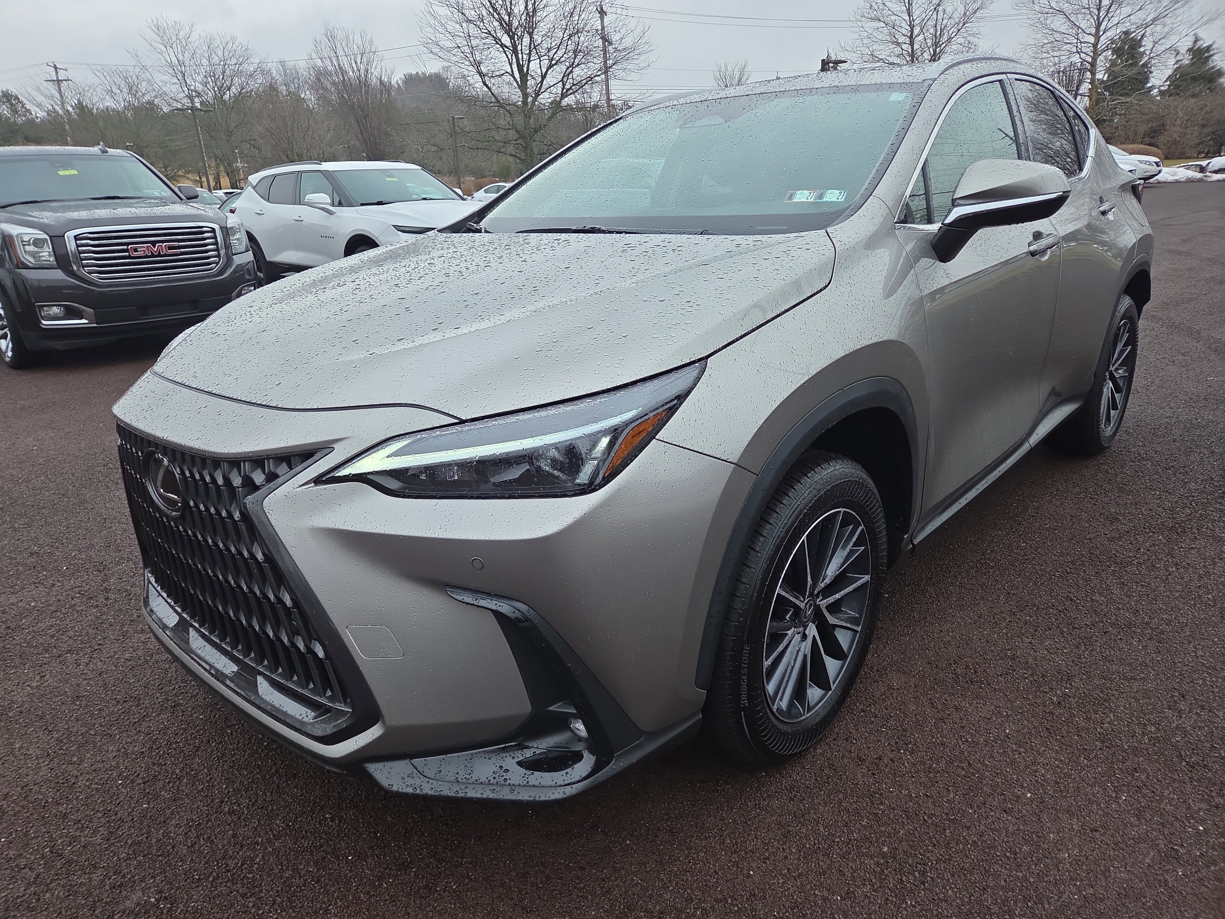 Certified 2025 Lexus NX 350 AWD w/ Accessory Package (2T) image 7