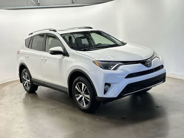 Used 2018 Toyota RAV4 XLE w/ Plus Extra Value Package AWD/4WD image 31