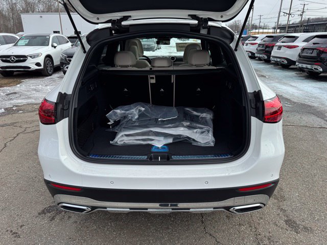 Used 2026 Mercedes-Benz GLC 300 4MATIC image 11