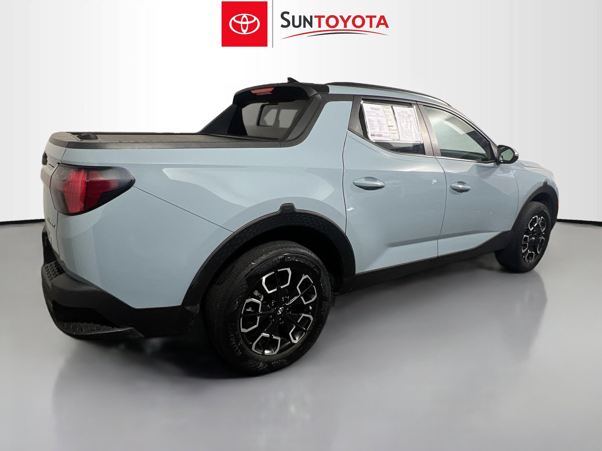 Used 2023 Hyundai Santa Cruz SEL Premium w/ Cargo Package AWD/4WD image 4