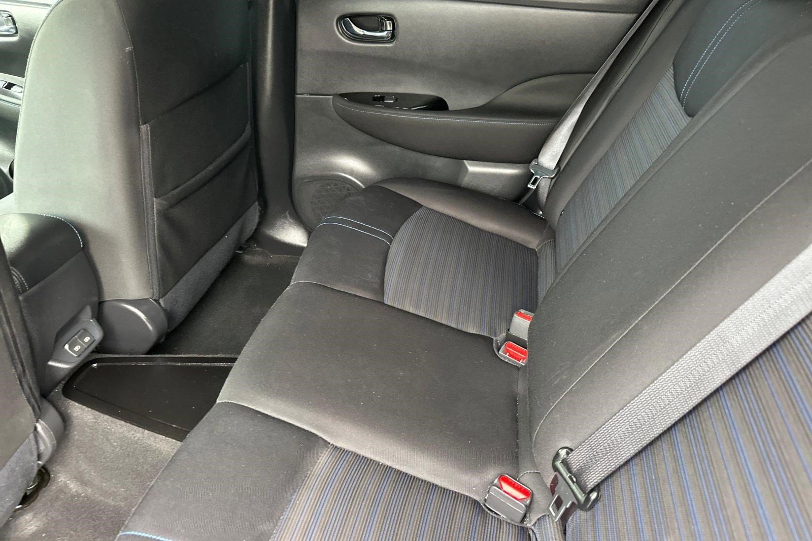 Used 2022 Nissan Leaf SV Plus image 25