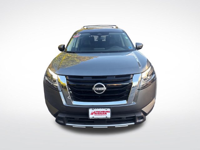Used 2024 Nissan Pathfinder SL w/ SL Premium Package AWD/4WD image 10