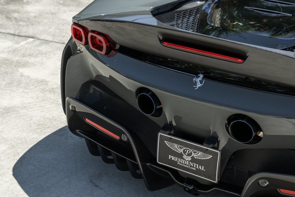 Used 2022 Ferrari SF90 Stradale AWD/4WD image 27