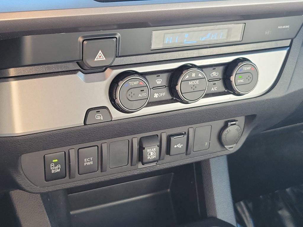 Certified 2022 Toyota Tacoma SR5 image 31