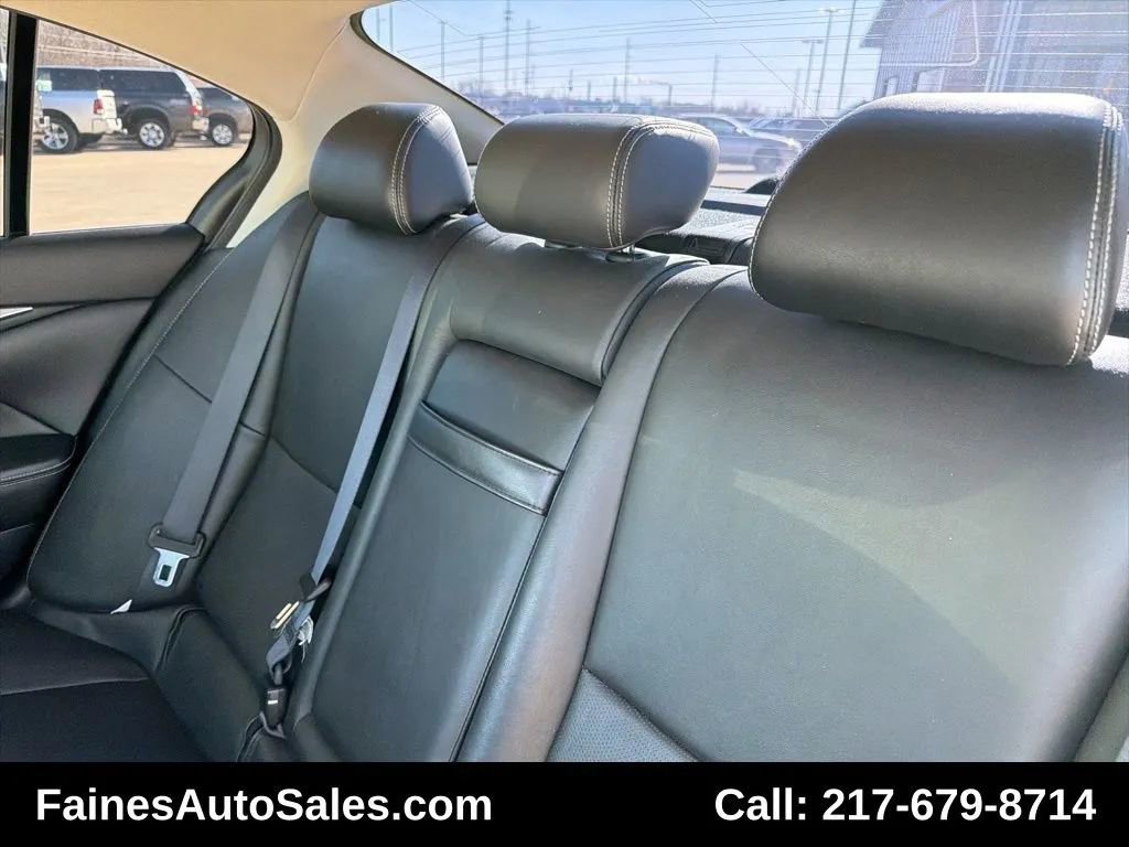 Used 2016 INFINITI Q50 Premium w/ Driver Assistance Package image 41