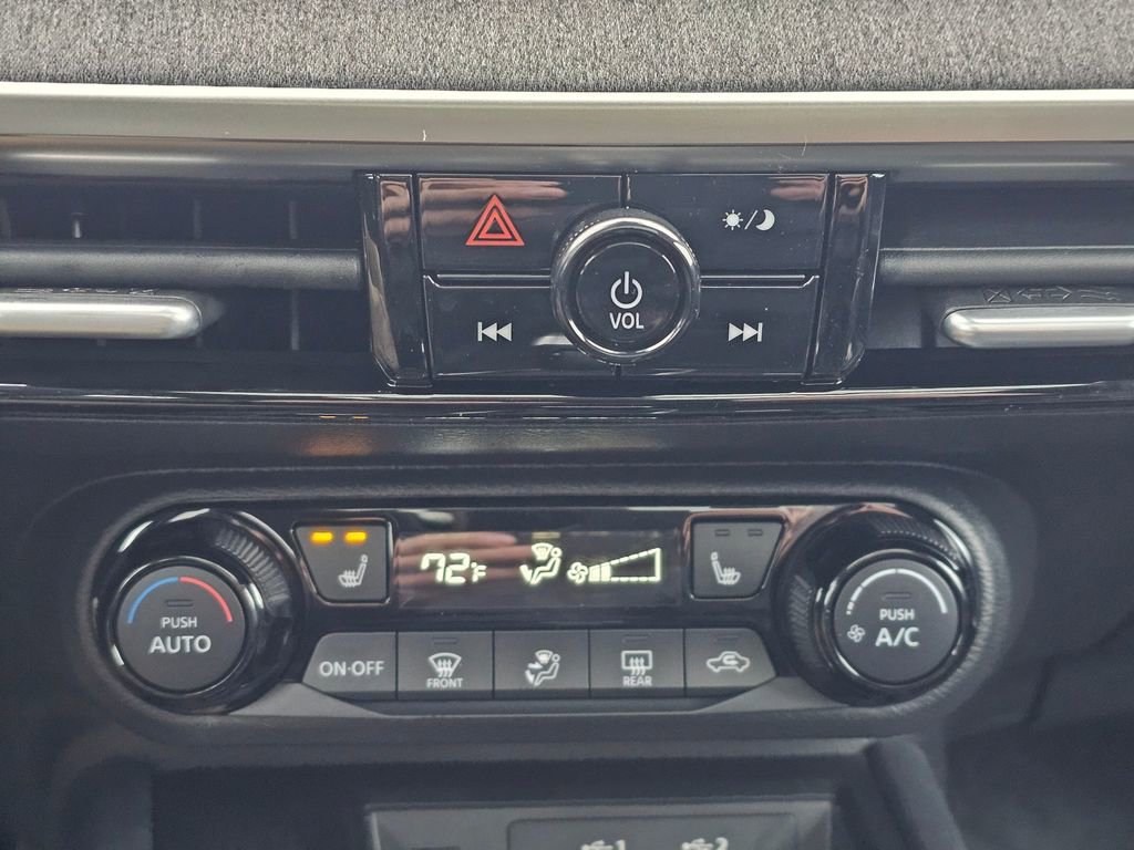 New 2026 Nissan Kicks SV w/ SV Premium Package image 15