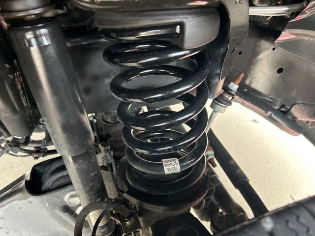 Used 2025 RAM 3500 Laramie AWD/4WD image 17