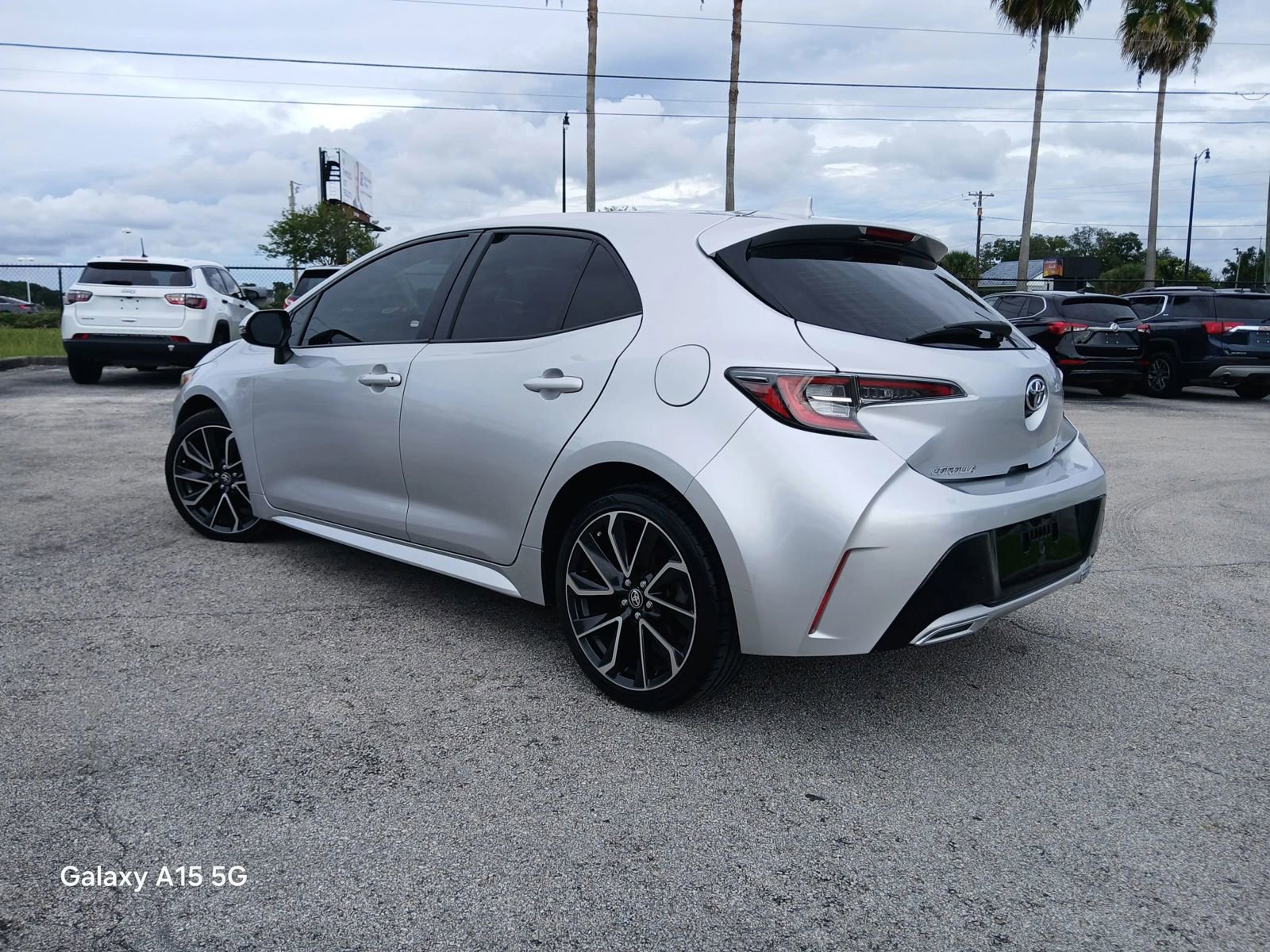 Used 2020 Toyota Corolla XSE image 36