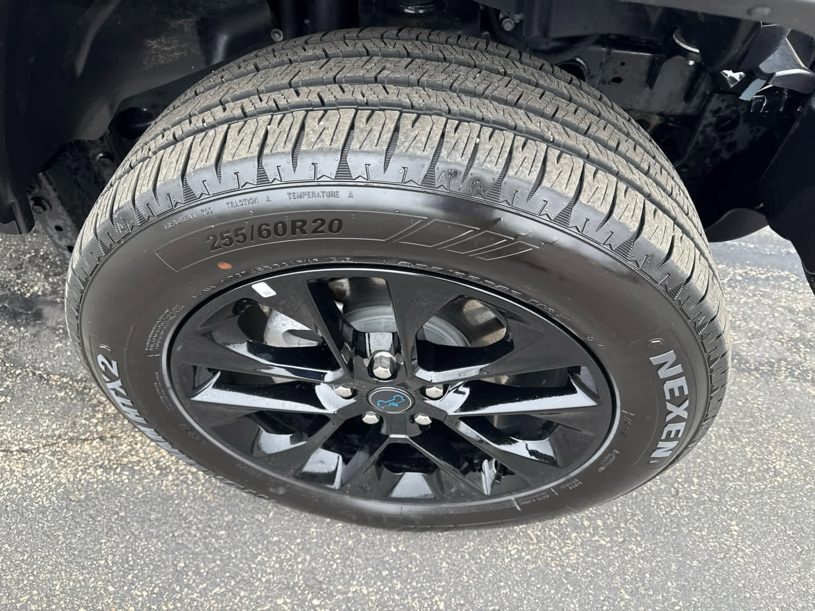 Used 2025 Jeep Wrangler Sahara w/ Safety Group image 13