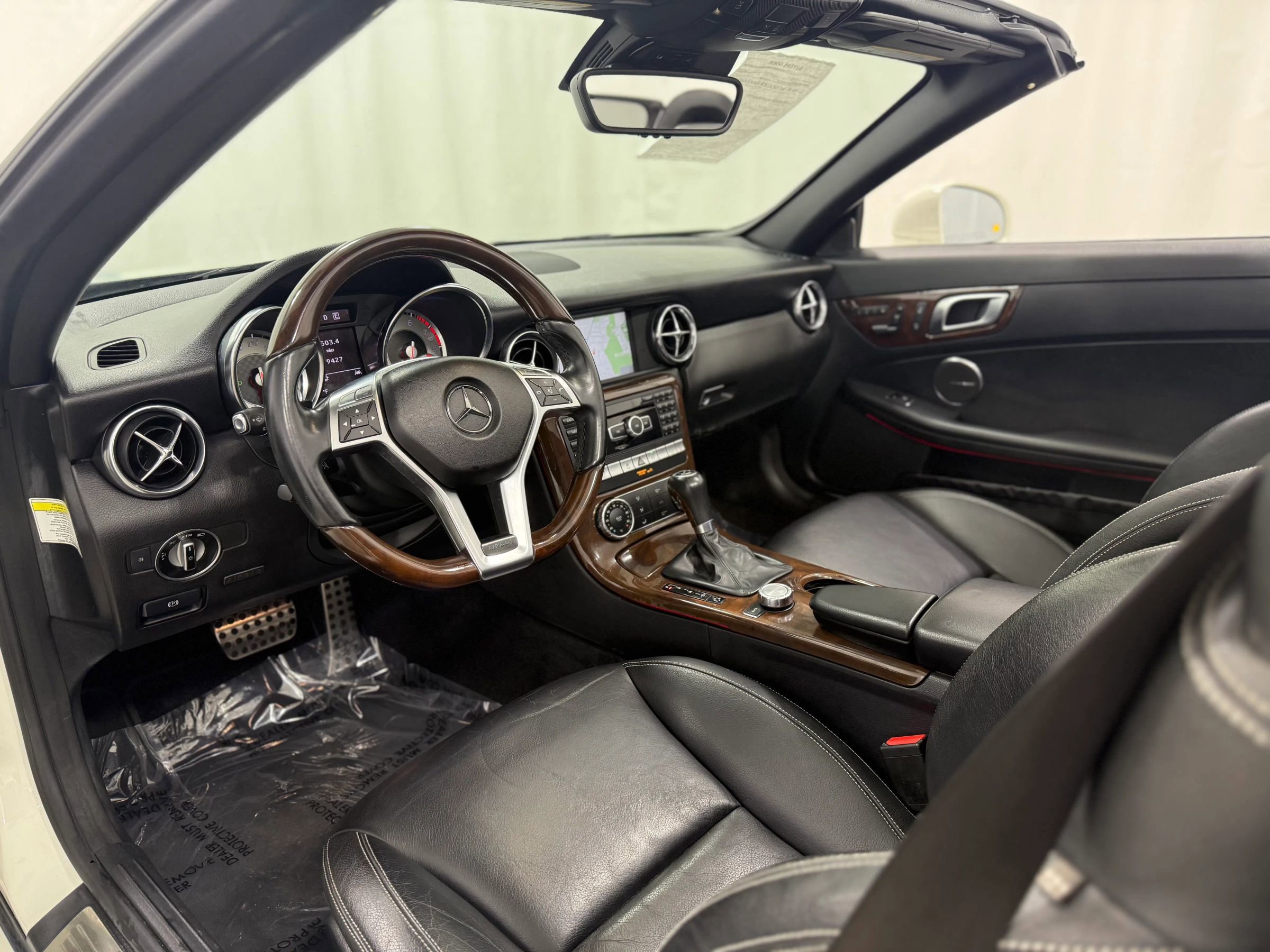 Used 2013 Mercedes-Benz SLK 350 image 17
