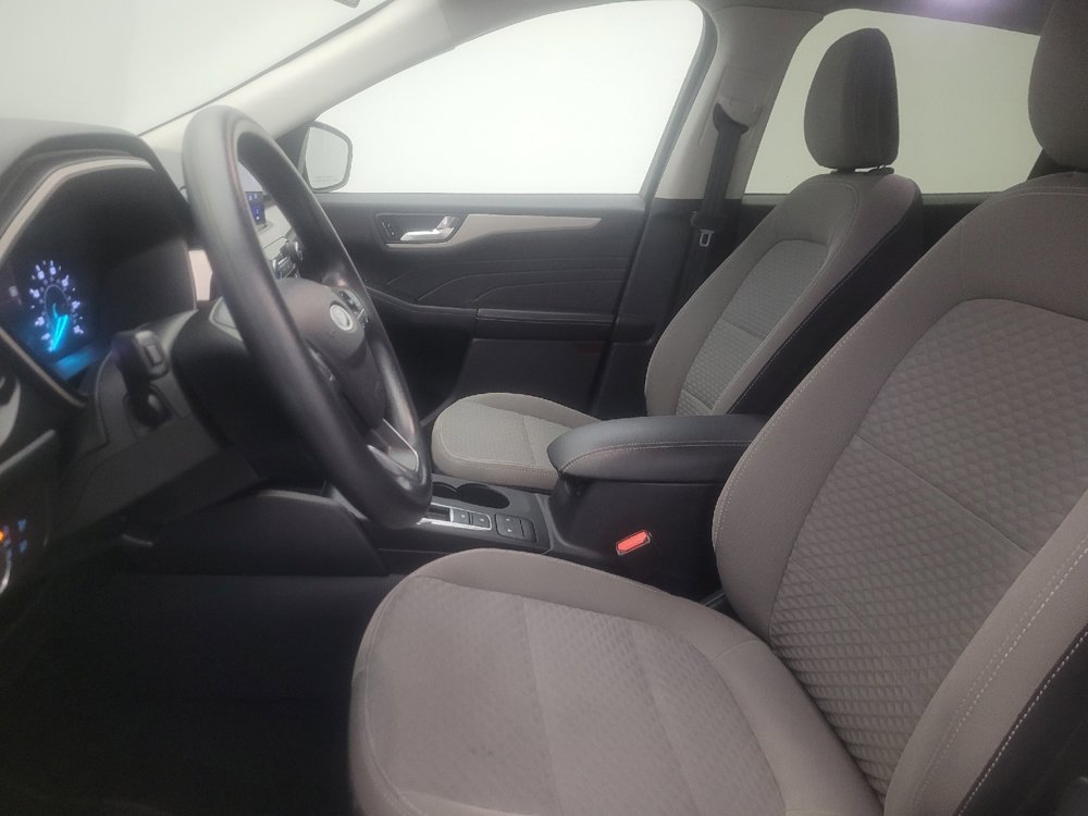 Used 2021 Ford Escape SE FWD image 17