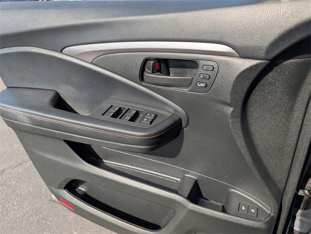 Used 2022 Honda Pilot TrailSport image 19