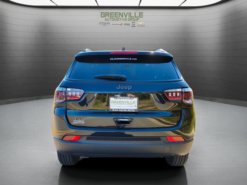 New 2026 Jeep Compass Latitude image 7