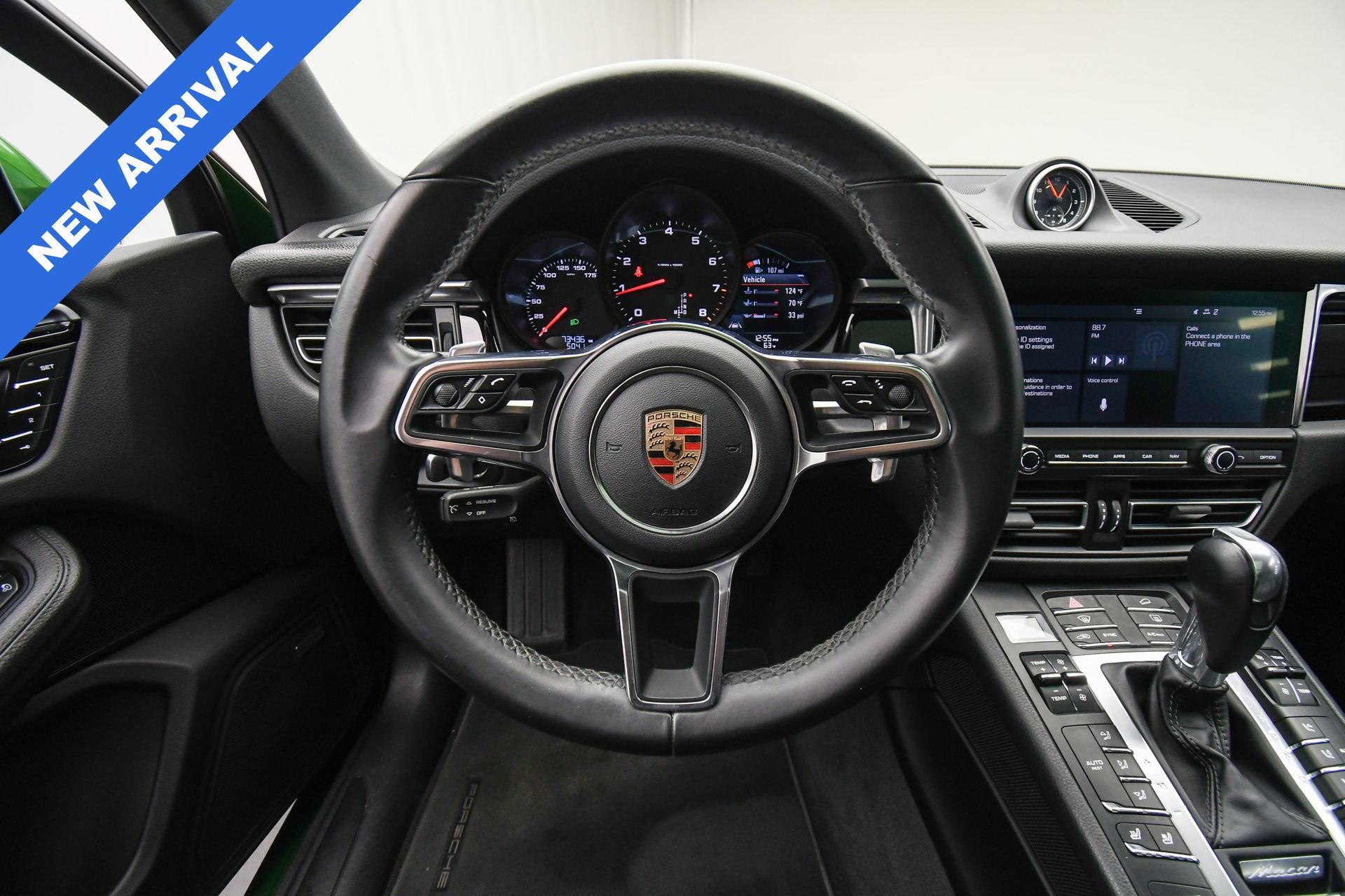 Used 2019 Porsche Macan Base image 14