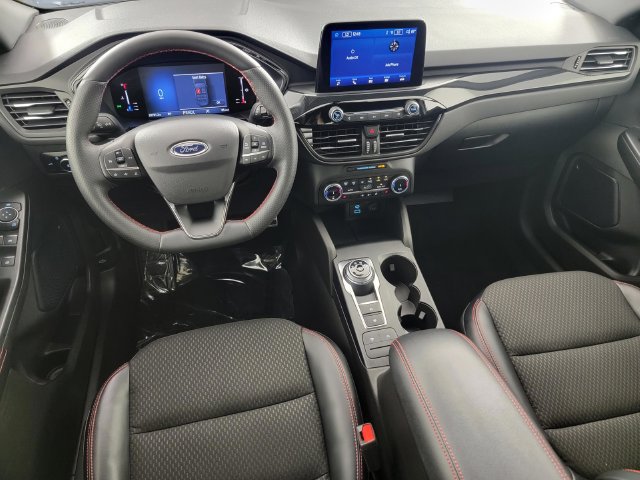 Certified 2023 Ford Escape ST-Line Select AWD/4WD image 32